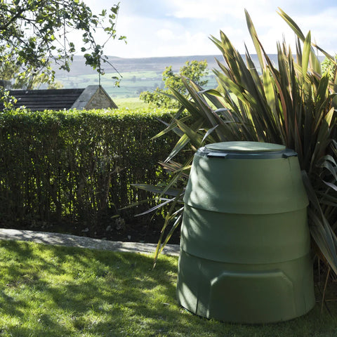 330L Green Johanna Compost Bin with Insulating Jacket