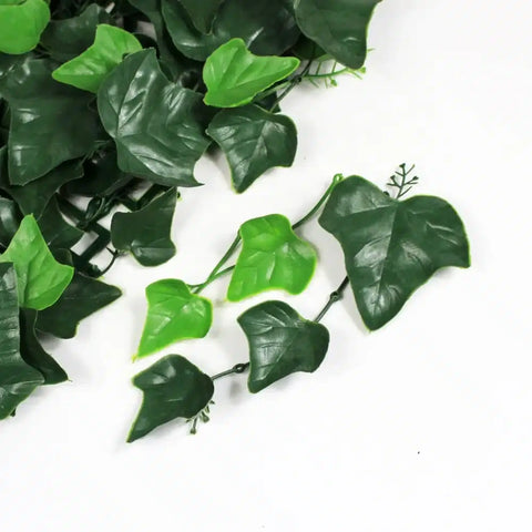 Zoomed in view of the individual leaves of the individual leaves of the Artificial Ivy Leaf Hedge 1m x 1m Plant Wall Screening Panel UV Protected
